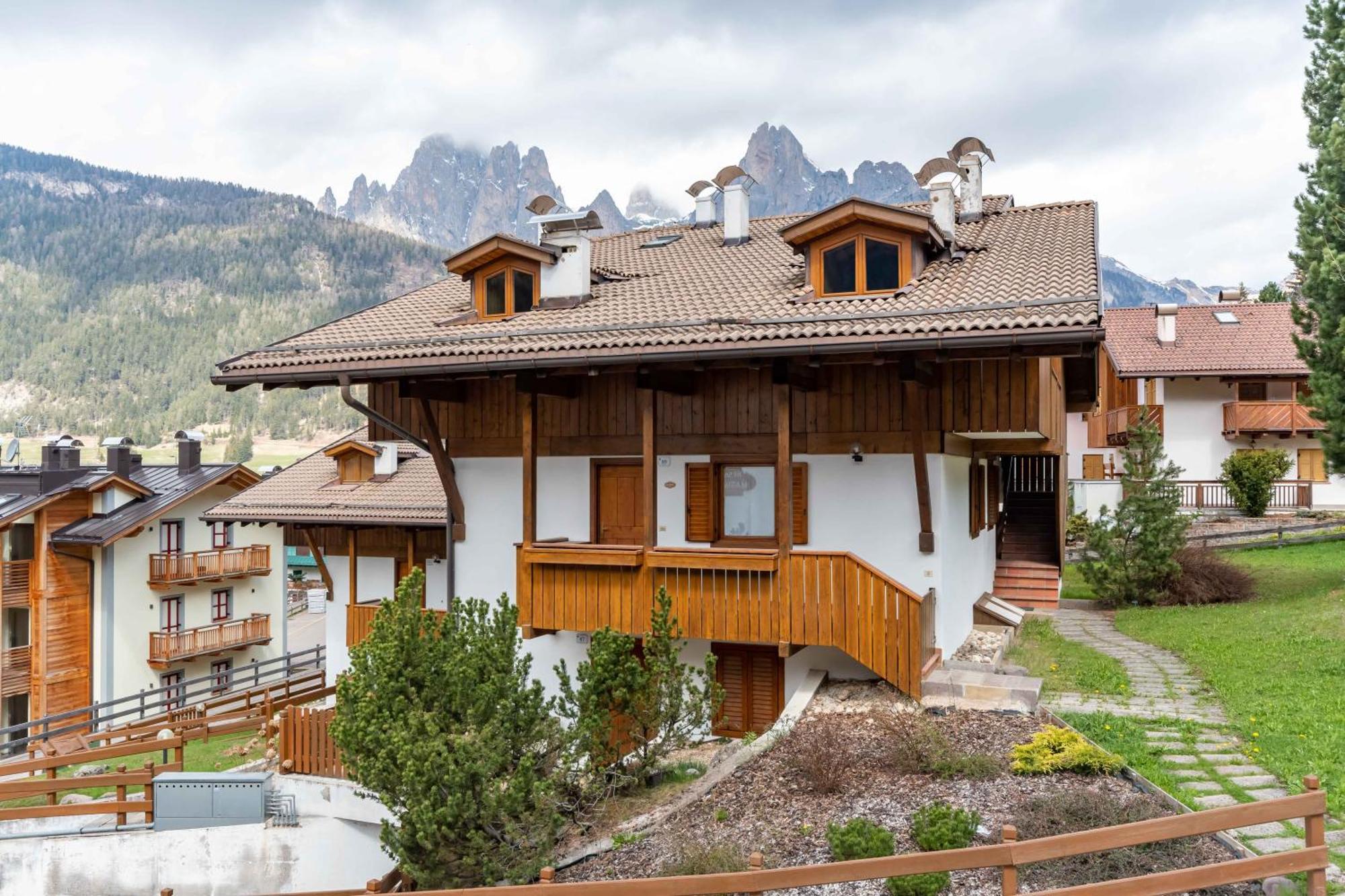 Casa Fave' Appartement Pozza di Fassa Buitenkant foto